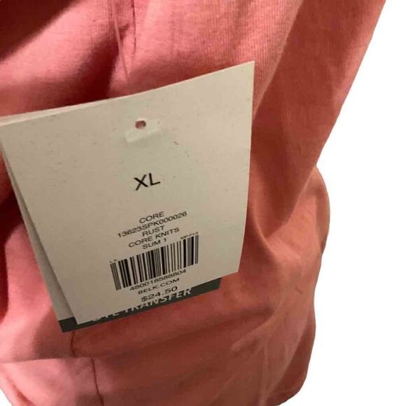 Beautiful embroidered tank   - Picture 5 of 7